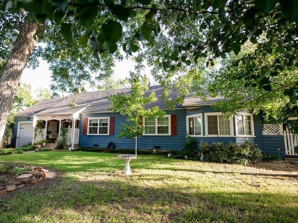 2230  Alamo Place , Denton Texas 76201