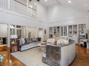 7  Queensview Court , Dallas Texas 75225