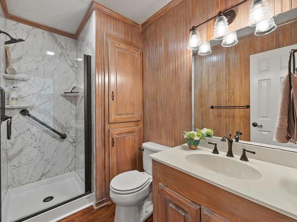 820  Windlake Circle , Heath Texas 75032