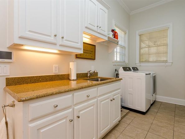 6406  Glendora Avenue , Dallas Texas 75230