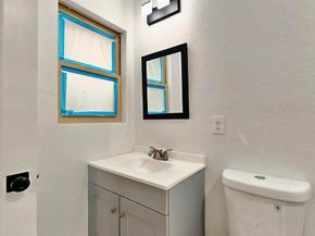 3920  Vanette Lane , Dallas Texas 75216