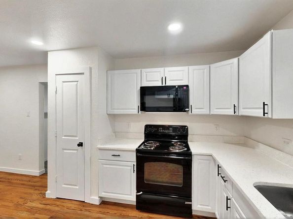 3920  Vanette Lane , Dallas Texas 75216