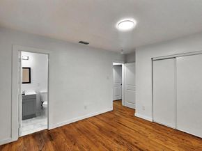 3920  Vanette Lane , Dallas Texas 75216