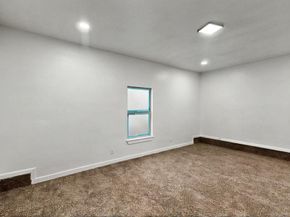 3920  Vanette Lane , Dallas Texas 75216