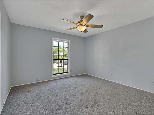 7112  Winterberry Drive , Dallas Texas 75249