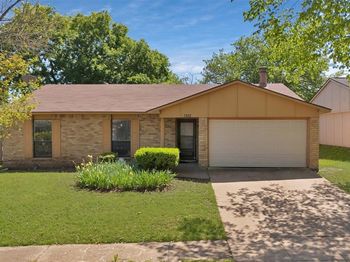 7112  Winterberry Drive 