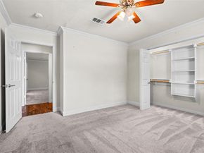 3806  Rainier Street , Irving Texas 75062
