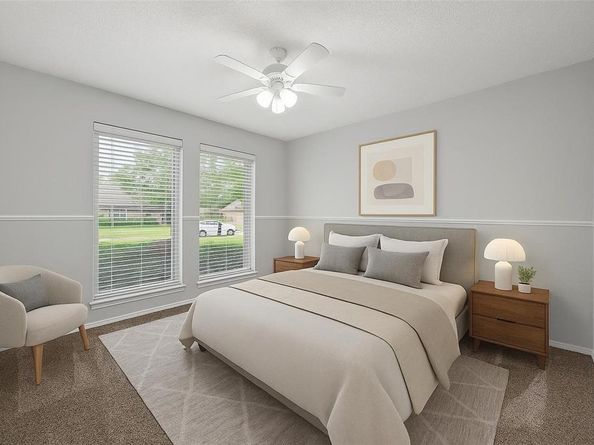 818  Red Oak Drive , Mansfield Texas 76063