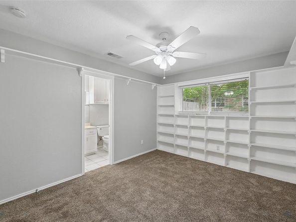818  Red Oak Drive , Mansfield Texas 76063