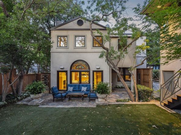 2560  Cockrell Avenue , Fort Worth Texas 76109