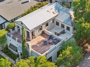 2560  Cockrell Avenue , Fort Worth Texas 76109