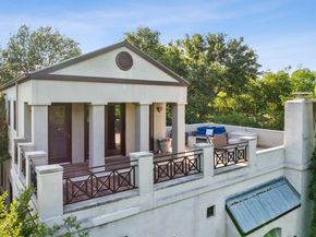 2560  Cockrell Avenue , Fort Worth Texas 76109