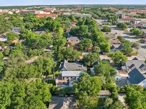 2560  Cockrell Avenue , Fort Worth Texas 76109