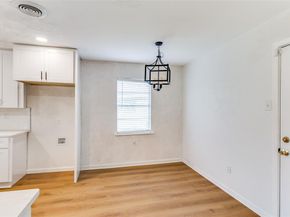 7220  Ellis Road , Fort Worth Texas 76112