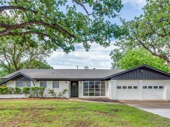 7220  Ellis Road 
