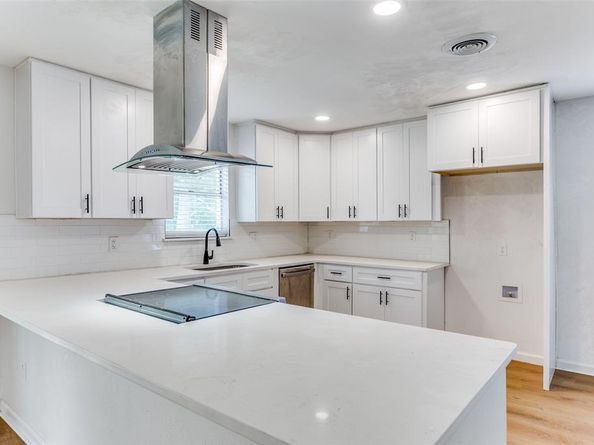 7220  Ellis Road , Fort Worth Texas 76112