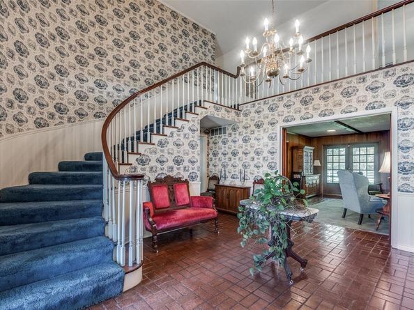 6555  Dartbrook Drive , Dallas Texas 75254