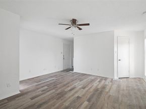 9811  Walnut Street  206, Dallas Texas 75243