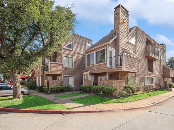 9811  Walnut Street  206, Dallas Texas 75243
