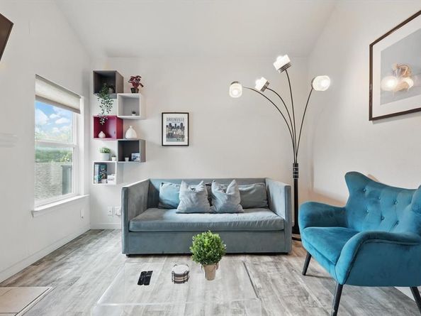 5963  Ross Avenue  202, Dallas Texas 75206