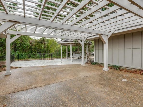10544  Cox Lane , Dallas Texas 75229