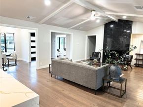 10544  Cox Lane , Dallas Texas 75229