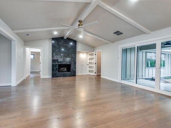 10544  Cox Lane , Dallas Texas 75229