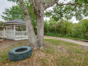 10544  Cox Lane , Dallas Texas 75229