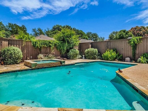 7335  Debbe Drive , Dallas Texas 75252