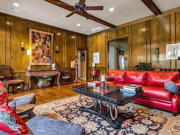 7335  Debbe Drive , Dallas Texas 75252