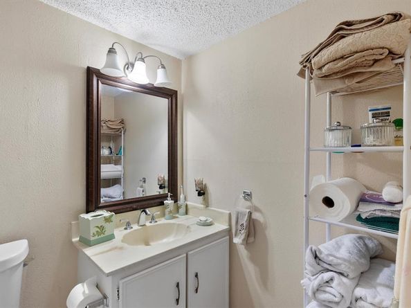 14328  Haymeadow Circle , Dallas Texas 75254