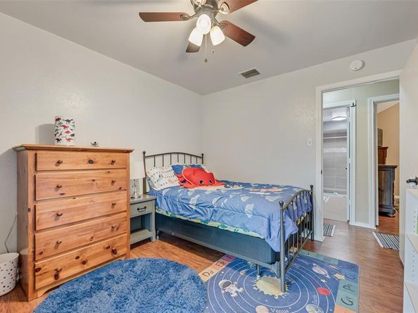 1845  Tiburon Bend , Lewisville Texas 75067