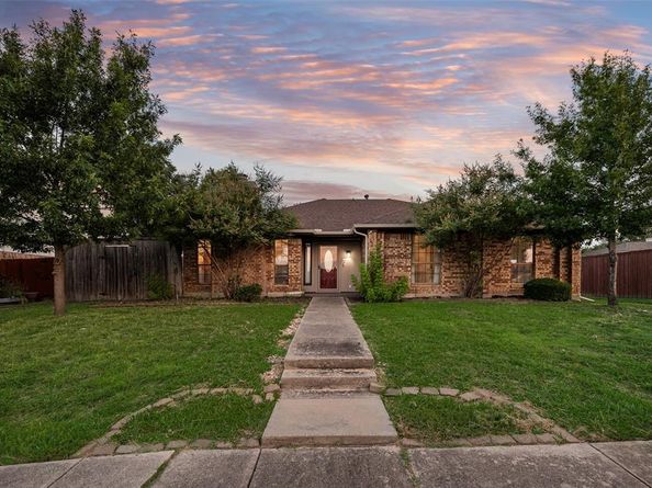 1845  Tiburon Bend , Lewisville Texas 75067