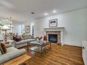 63  Downs Lake Circle , Dallas Texas 75230