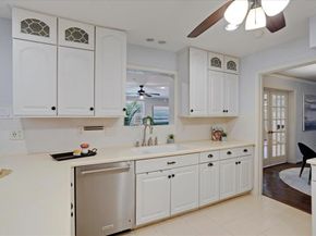 6  Vicksburg Lane , Richardson Texas 75080