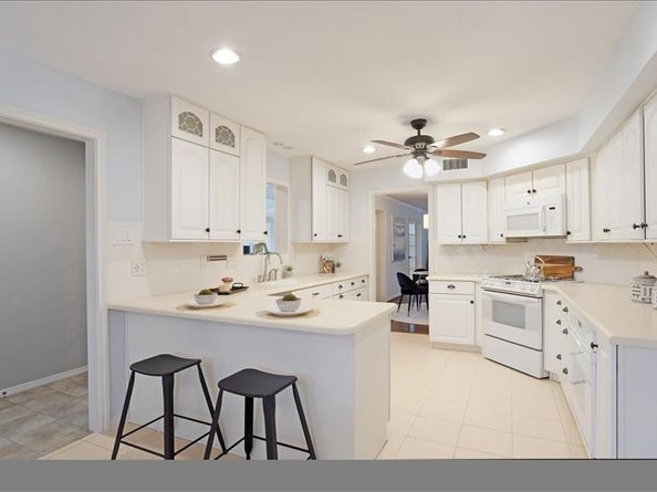 6  Vicksburg Lane , Richardson Texas 75080