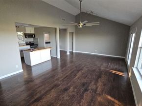 746  Haven Lane , Fort Worth Texas 76112