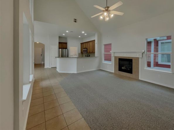 1100  Hayden Lane , Savannah Texas 76227
