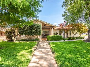 3501  Esplendor Avenue 