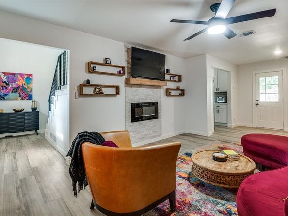 5921  Spring Glen Drive , Dallas Texas 75232
