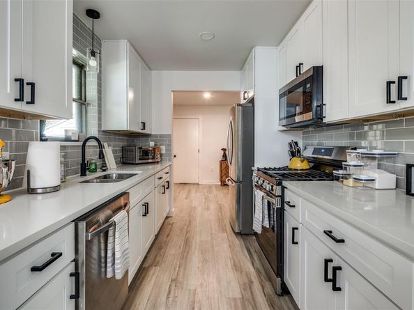 5921  Spring Glen Drive , Dallas Texas 75232