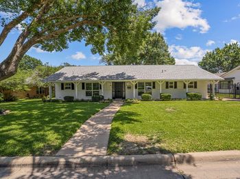 4529  Cloudview Road 