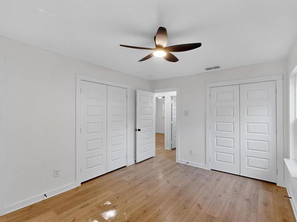 385  Crusader Drive , Dallas Texas 75217