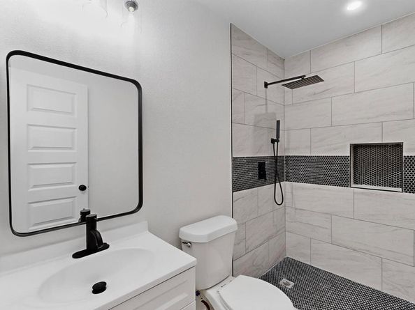 385  Crusader Drive , Dallas Texas 75217
