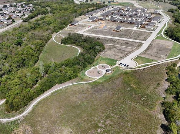 1112  Stonehaven Lane , Crowley Texas 76036