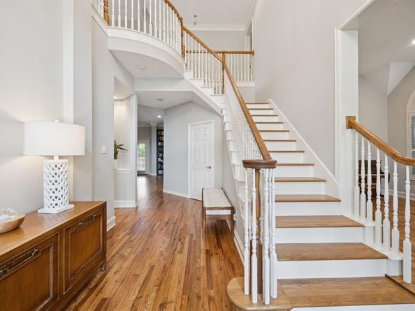 502  Yaupon Drive , Garland Texas 75044