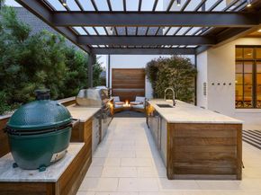 6807  Joyce Way , Dallas Texas 75225