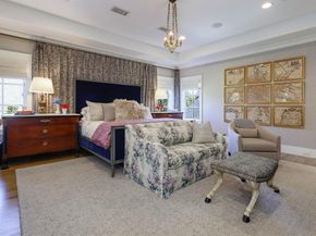 6807  Joyce Way , Dallas Texas 75225