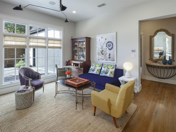 6807  Joyce Way , Dallas Texas 75225