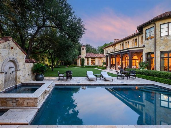 5335  Meaders Lane , Dallas Texas 75229
